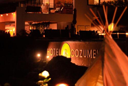 hotel-b-cozumel-noche-julio-2023