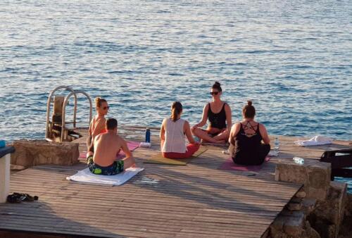 hotel-b-cozumel-yoga-muelle-julio-2023